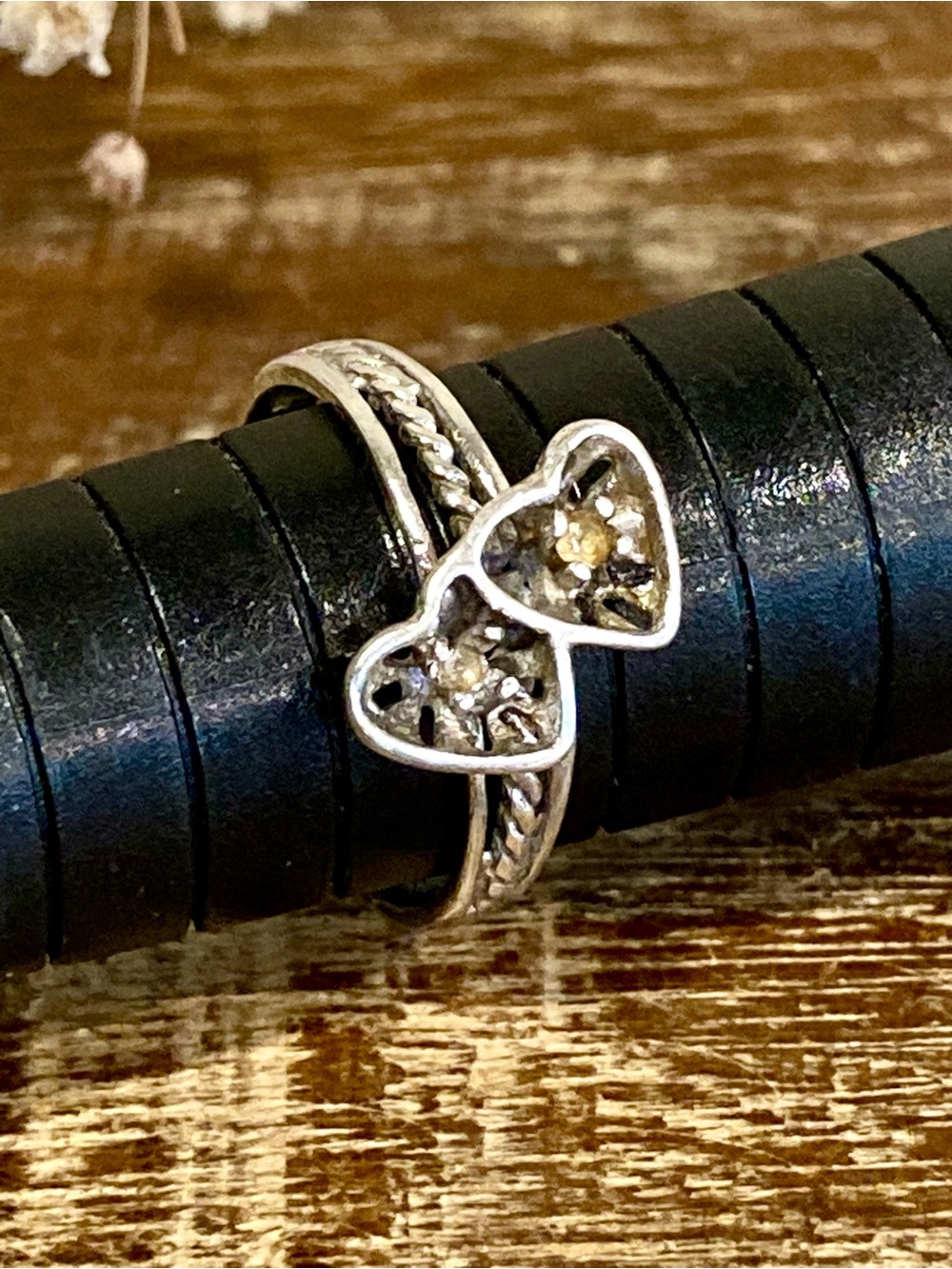 Vintage Sterling Silver Hearts Ring Size 7 Missing Stone! Uncas - Picture 4 of 15